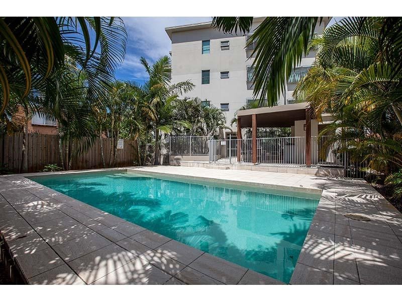 3/30 ‘Alia’ Tarcoola Crescent, Chevron Island QLD 4217