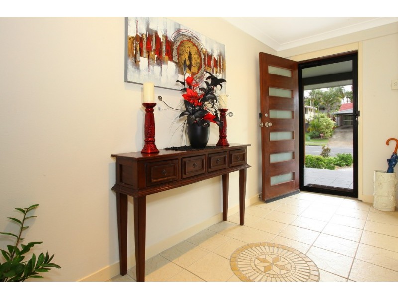 14 Numeralla Avenue, Ashmore QLD 4214