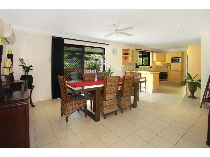 14 Numeralla Avenue, Ashmore QLD 4214