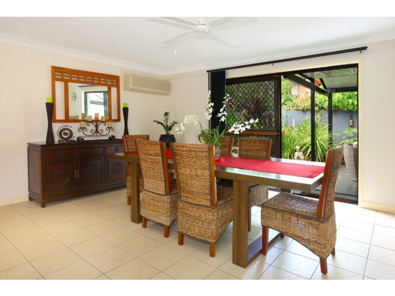 14 Numeralla Avenue, Ashmore QLD 4214