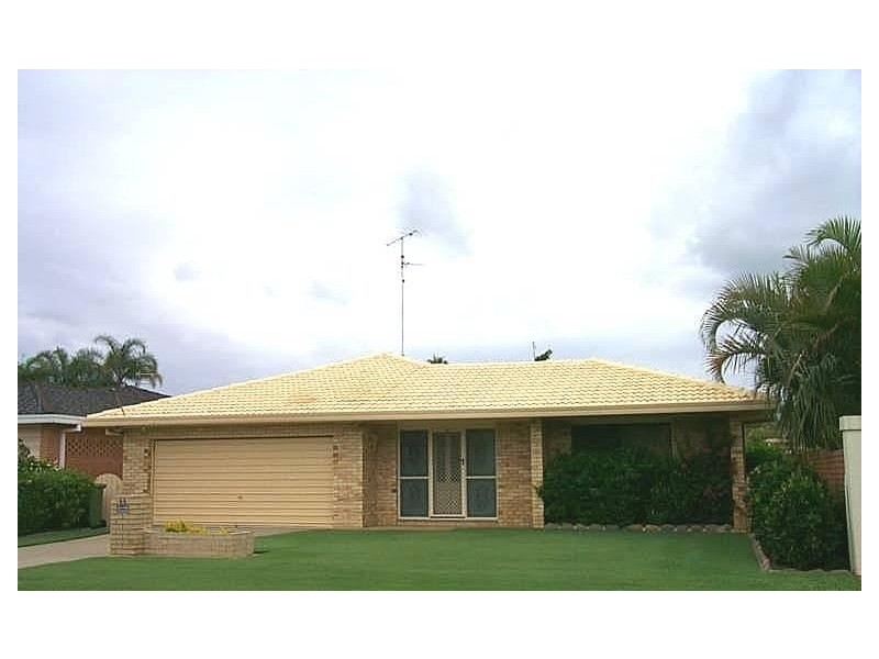 66 Gibraltar Drive, Isle Of Capri QLD 4217