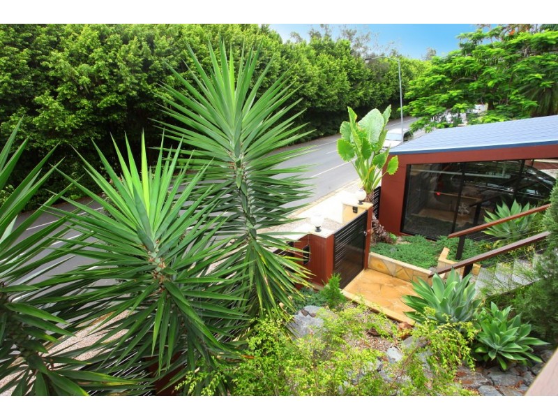 104 Plateau Crescent, Carrara QLD 4211