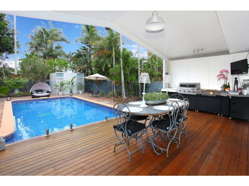 17 York Street, Southport QLD 4215