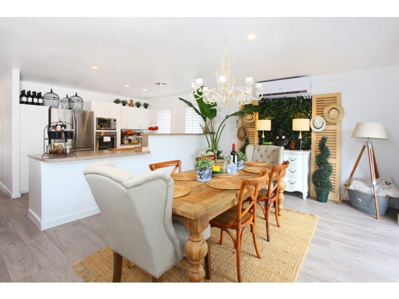 17 York Street, Southport QLD 4215