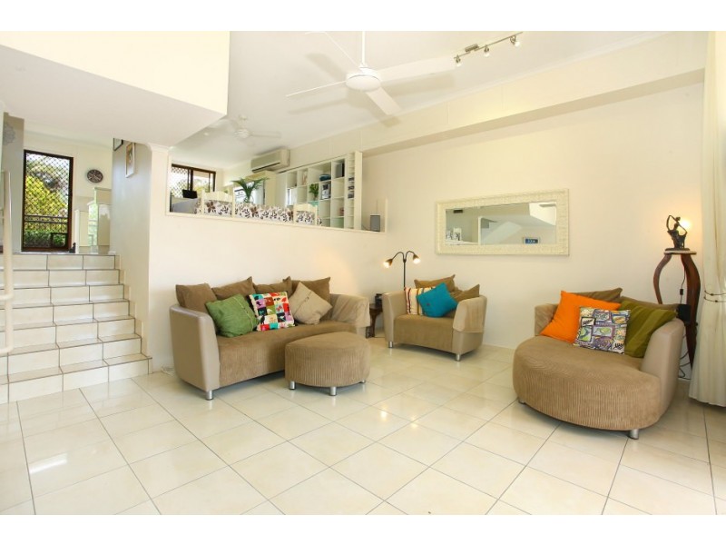 15/7 ‘Oaks South’ Campbell Street, Sorrento QLD 4217