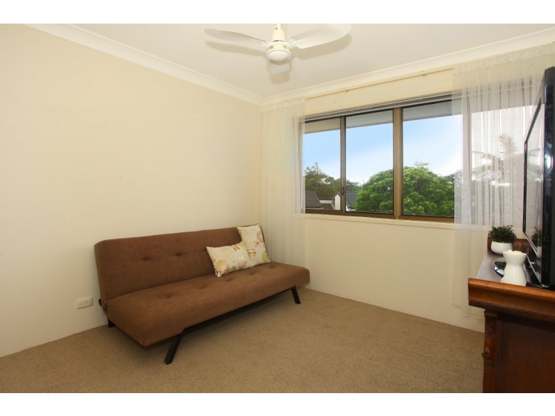 15/7 ‘Oaks South’ Campbell Street, Sorrento QLD 4217
