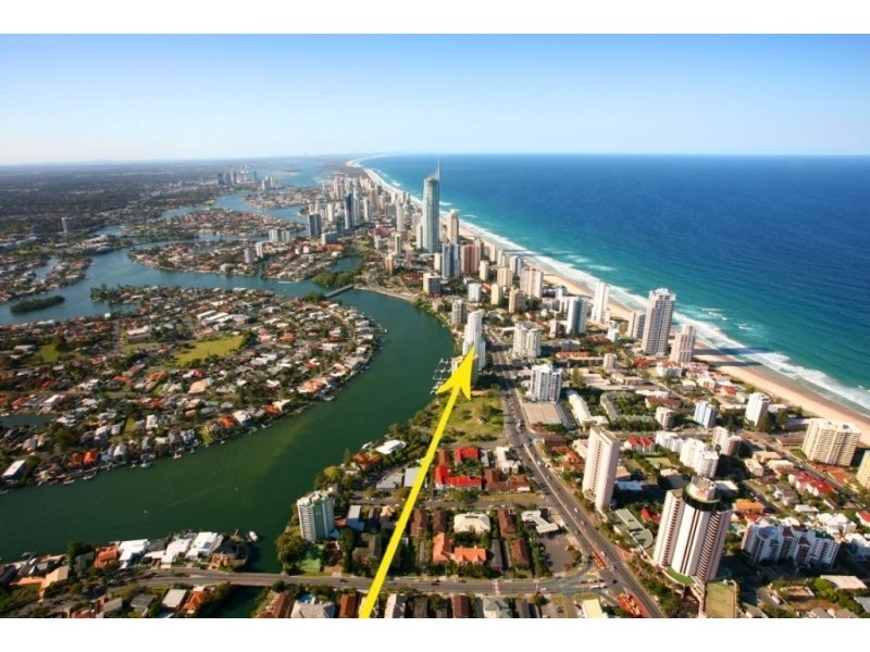 3/2898 ‘The Pinnacle’ Gold Coast Highway, Surfers Paradise QLD 4217