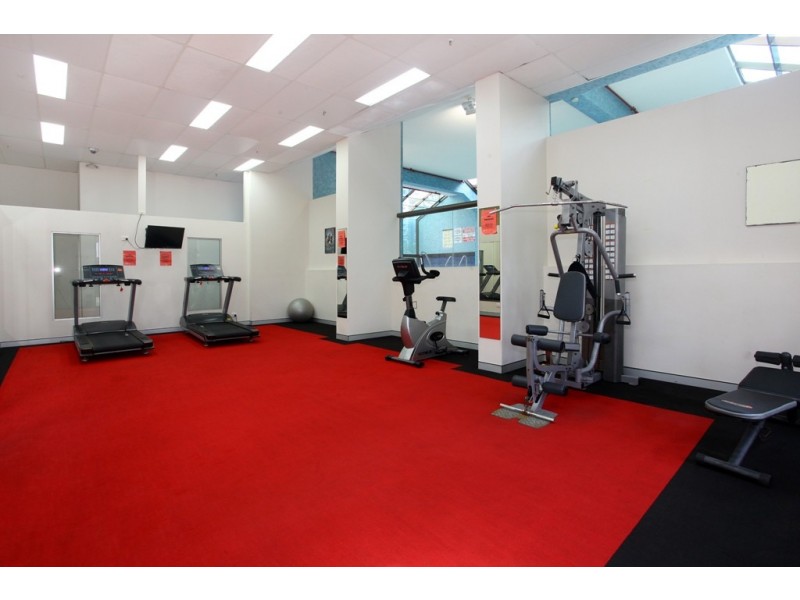 1001/28 ‘Longbeach Apartments’ Northcliffe Terrace, Surfers Paradise QLD 4217