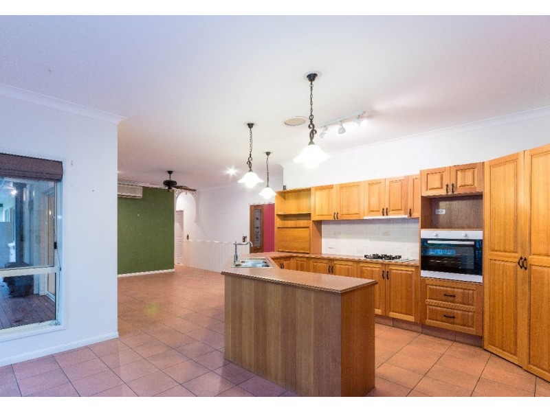 7 Stirling Court, Bonogin QLD 4213