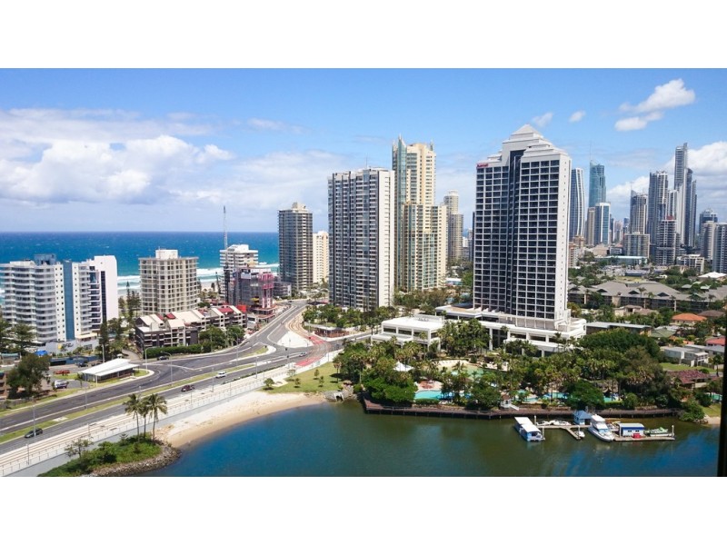 104/2 ‘Atlantis West’ Admiralty Drive, Paradise Waters QLD 4217