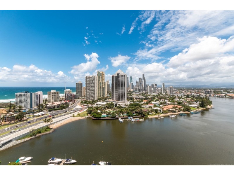 104/2 ‘Atlantis West’ Admiralty Drive, Paradise Waters QLD 4217