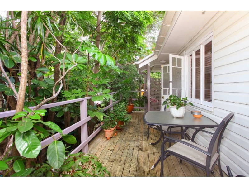 3 Andrews Street, Southport QLD 4215