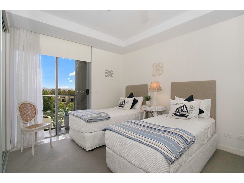 145/135 ‘Signature Apartments’ Lakelands Drive, Merrimac QLD 4226