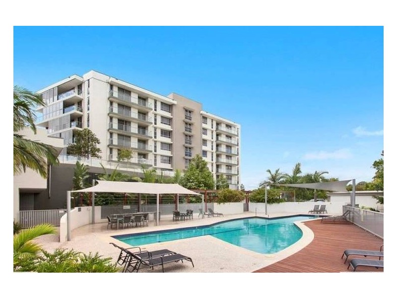 145/135 ‘Signature Apartments’ Lakelands Drive, Merrimac QLD 4226