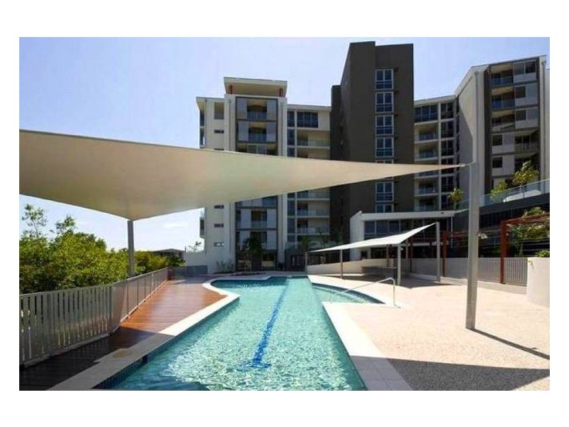 145/135 ‘Signature Apartments’ Lakelands Drive, Merrimac QLD 4226