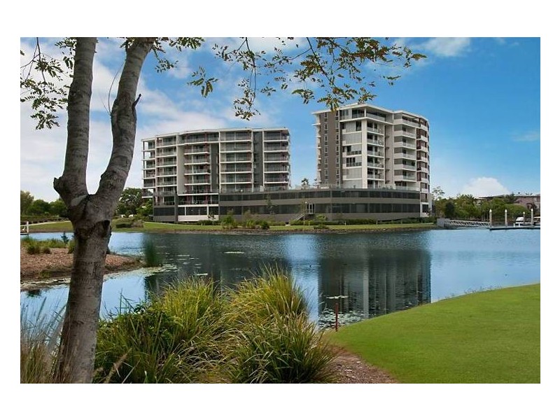 145/135 ‘Signature Apartments’ Lakelands Drive, Merrimac QLD 4226
