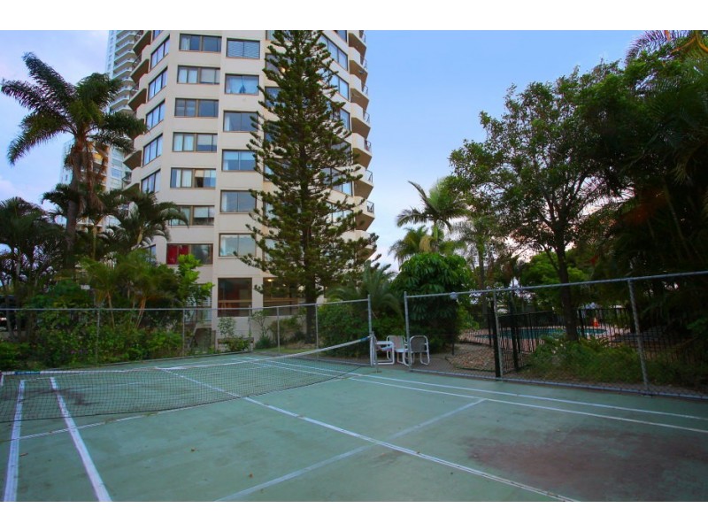 35/2916 ‘Florida Apartments’ Gold Coast Highway, Surfers Paradise QLD 4217