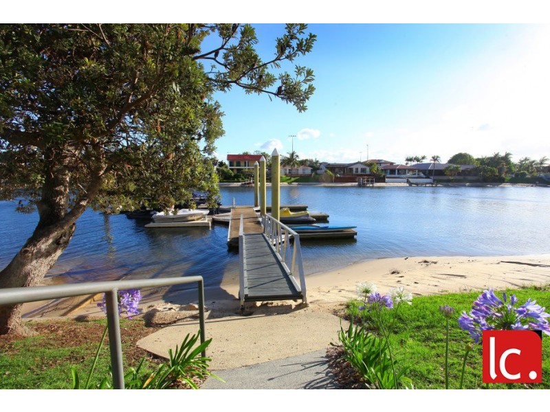 7/54 ‘Pacific Keys Central’ Hooker Boulevard, Mermaid Waters QLD 4218