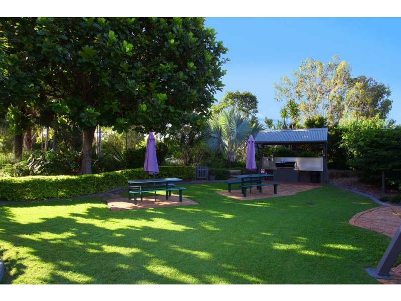 7/54 ‘Pacific Keys Central’ Hooker Boulevard, Mermaid Waters QLD 4218