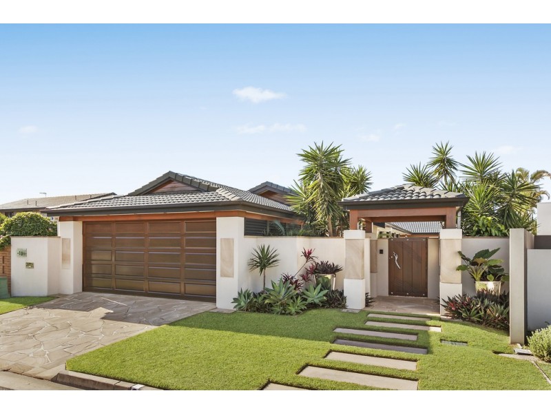 10 Kookaburra Court, Sorrento QLD 4217