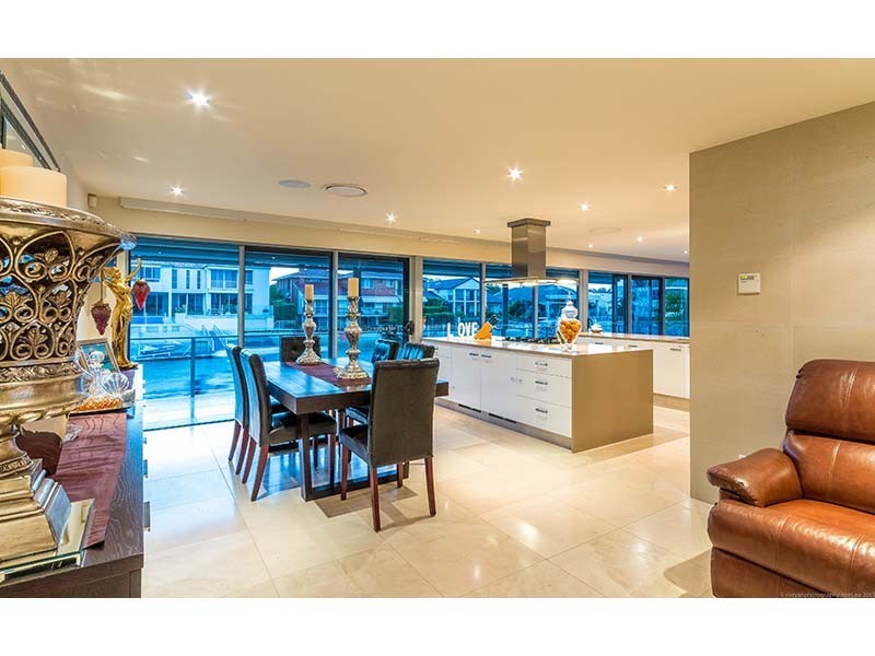 40 Norseman Court, Paradise Waters QLD 4217