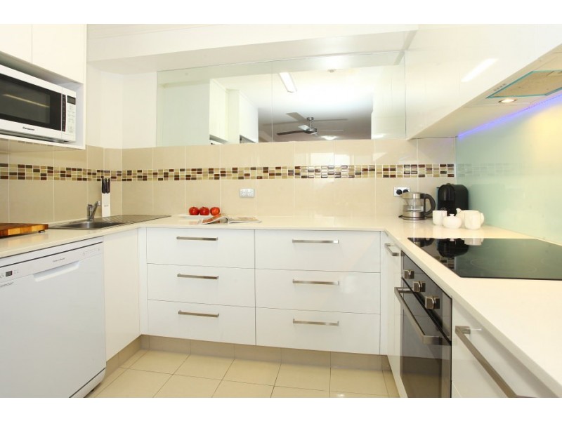 912/9-21 ‘Marrakesh’ Beach Parade, Surfers Paradise QLD 4217