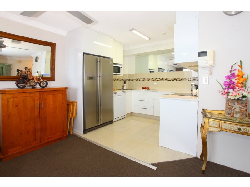 912/9-21 ‘Marrakesh’ Beach Parade, Surfers Paradise QLD 4217