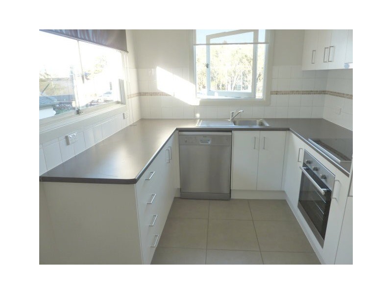 3 College Avenue, Southport QLD 4215