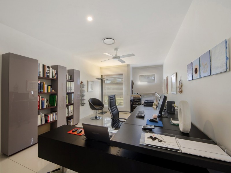 18 Clare Street, Southport QLD 4215