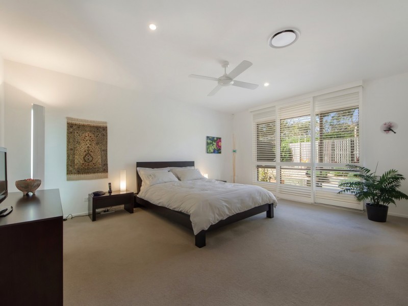 18 Clare Street, Southport QLD 4215