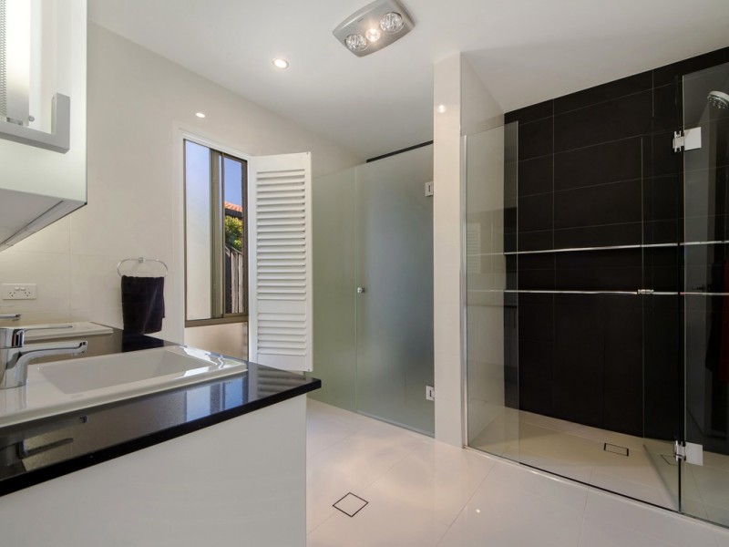 18 Clare Street, Southport QLD 4215
