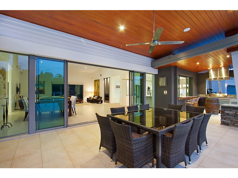 65 Bonogin Road, Mudgeeraba QLD 4213