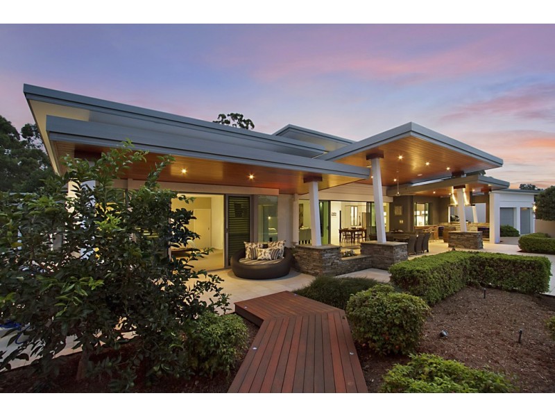 65 Bonogin Road, Mudgeeraba QLD 4213