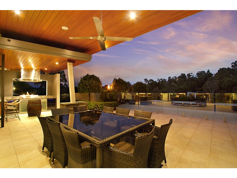 65 Bonogin Road, Mudgeeraba QLD 4213