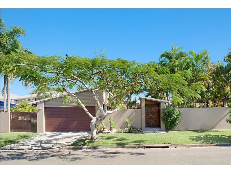 32 Blair Athol Crescent, Sorrento QLD 4217