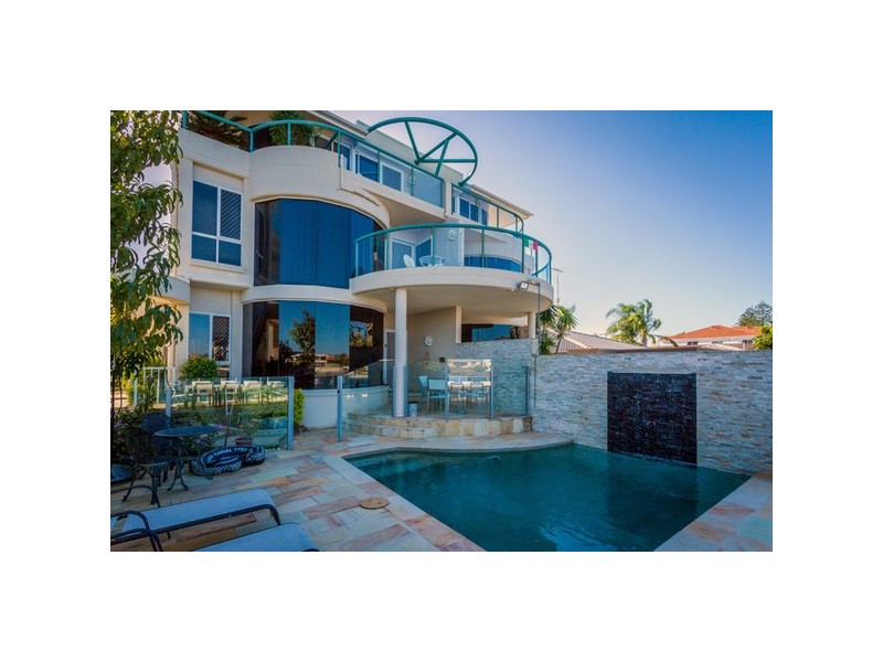 32B Sunset Boulevard, Surfers Paradise QLD 4217