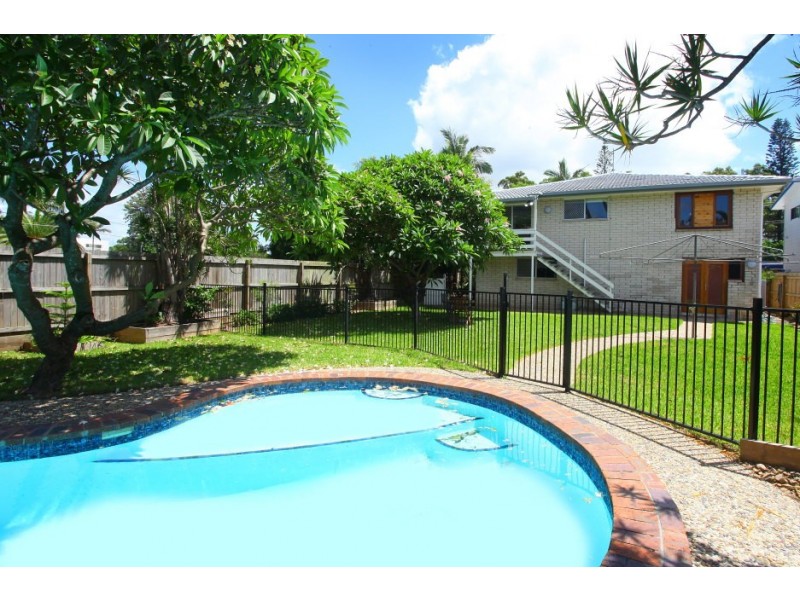 40 Fremar Street, Broadbeach Waters QLD 4218