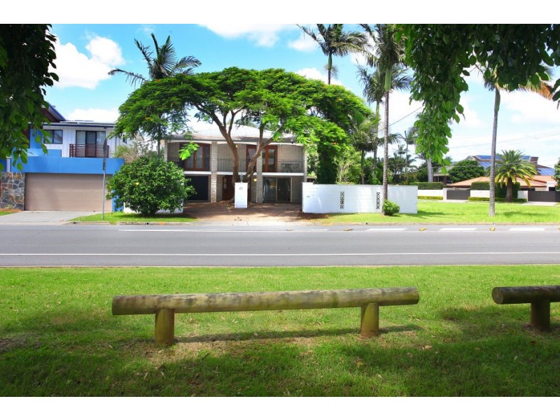 40 Fremar Street, Broadbeach Waters QLD 4218