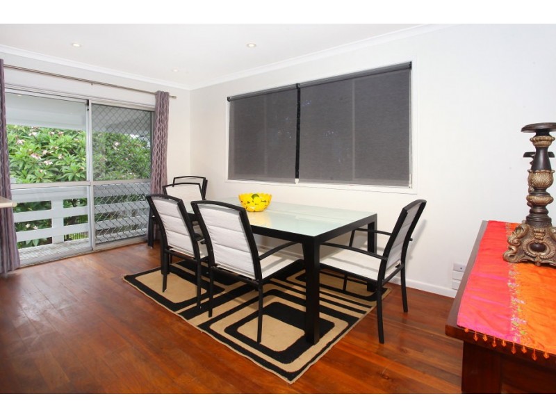 40 Fremar Street, Broadbeach Waters QLD 4218