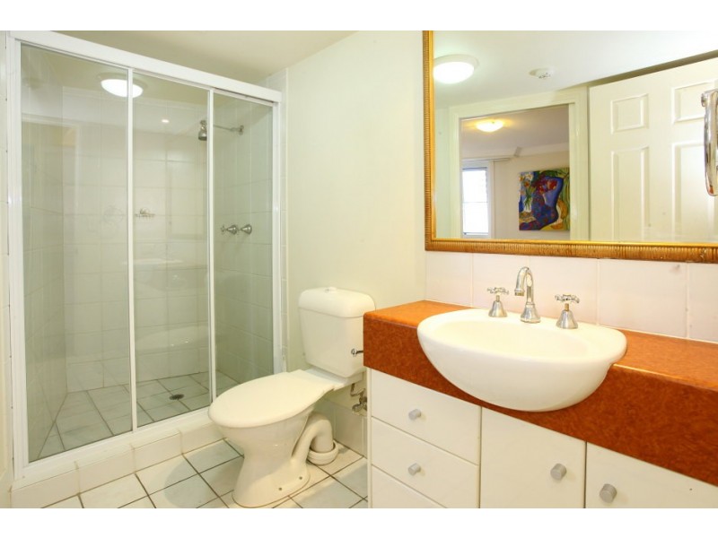 304/9-21 ‘Marrakesh’ Beach Parade, Surfers Paradise QLD 4217