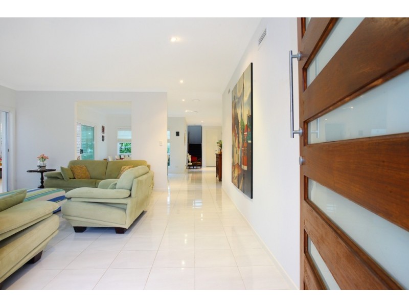 Broadbeach Waters QLD 4218