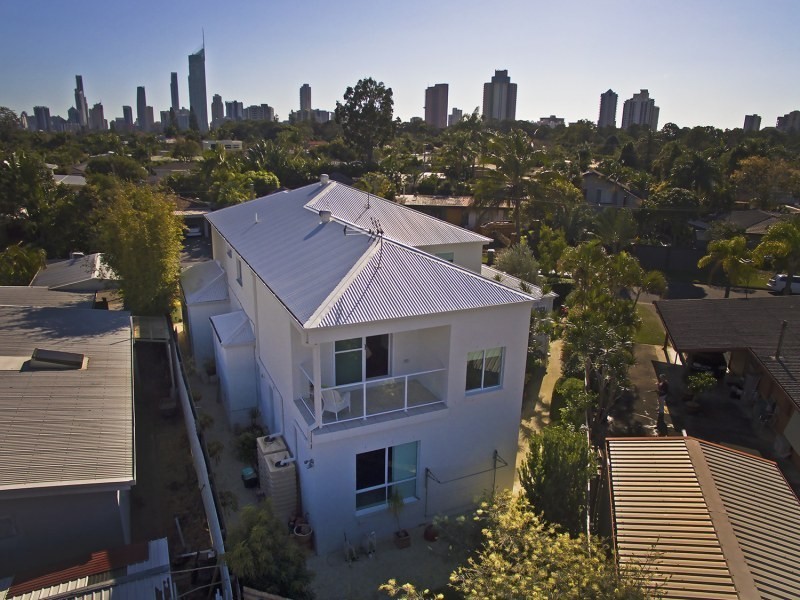 Broadbeach Waters QLD 4218