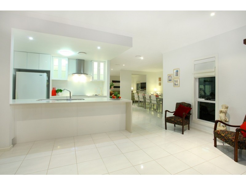 Broadbeach Waters QLD 4218