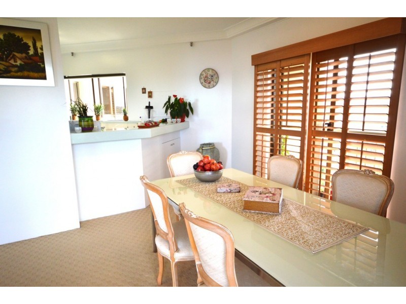 Paradise Waters QLD 4217