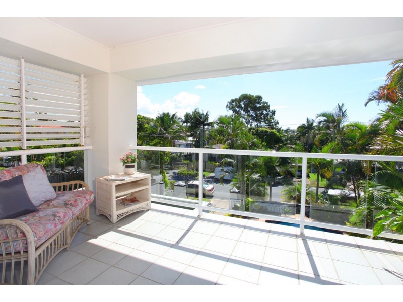 148 Bamboo Avenue, Benowa QLD 4217