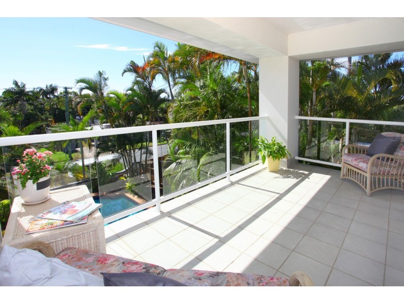 148 Bamboo Avenue, Benowa QLD 4217