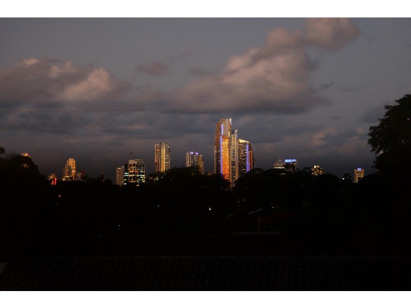 148 Bamboo Avenue, Benowa QLD 4217