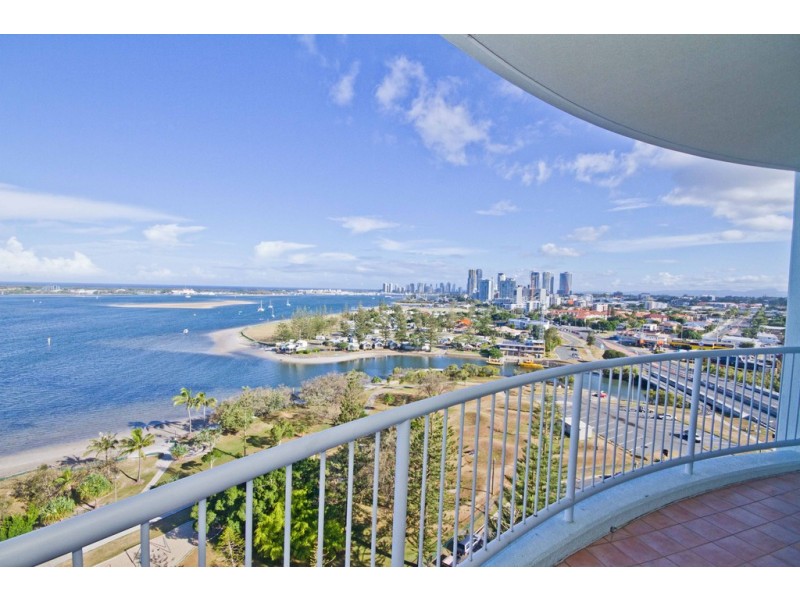1304/182 ‘Crystal Bay Resort’ Marine Parade, Labrador QLD 4215