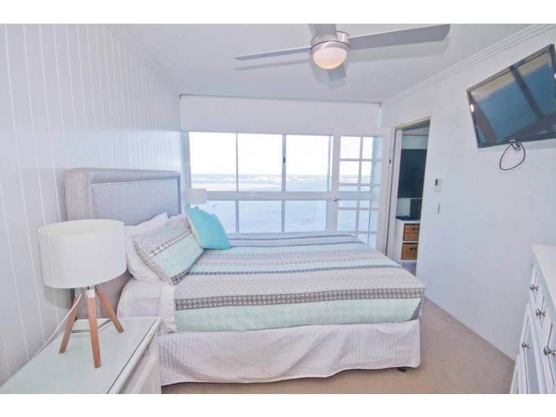 1304/182 ‘Crystal Bay Resort’ Marine Parade, Labrador QLD 4215