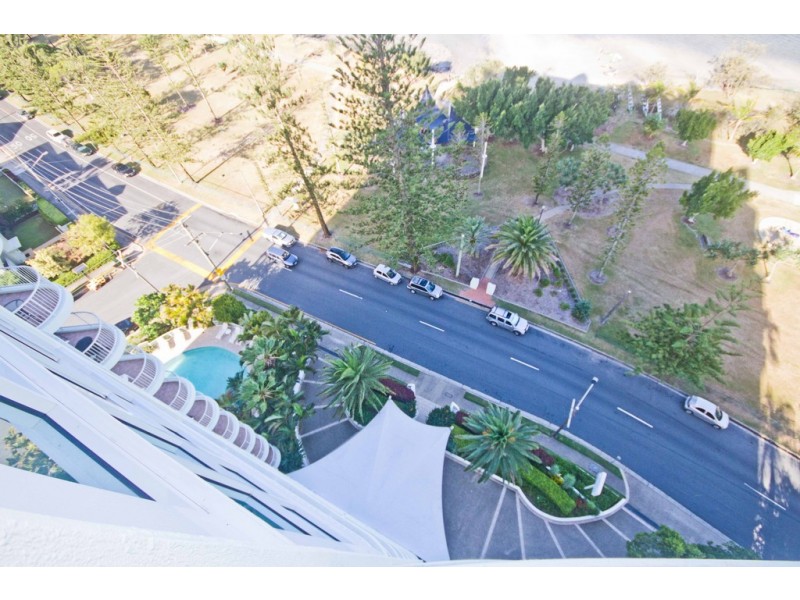 1304/182 ‘Crystal Bay Resort’ Marine Parade, Labrador QLD 4215